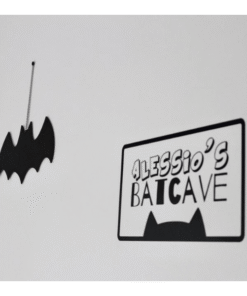 Alternative view of Muursticker Batcave met Naam