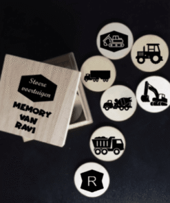 Houten auto en voertuigen memory in doosje