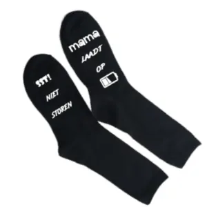 sokken-mama-laadt-op-superheldenshop
