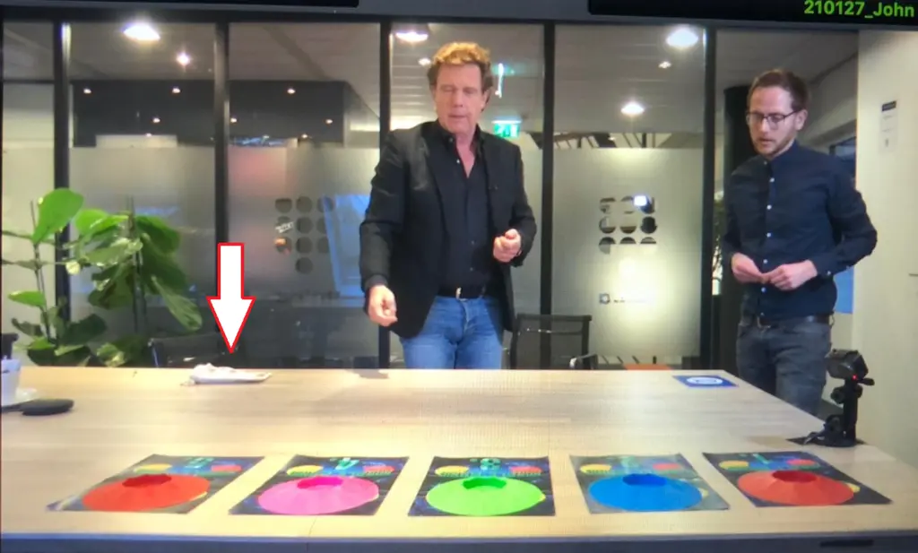 knikkerzak john de mol telegraaf