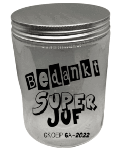 Snoeppot bedankt superjuf