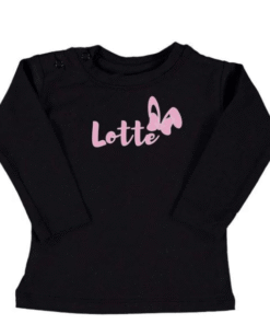 Baby shirt Pasen met naam voor de Paasdagen.