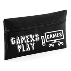 Etui gamers play games